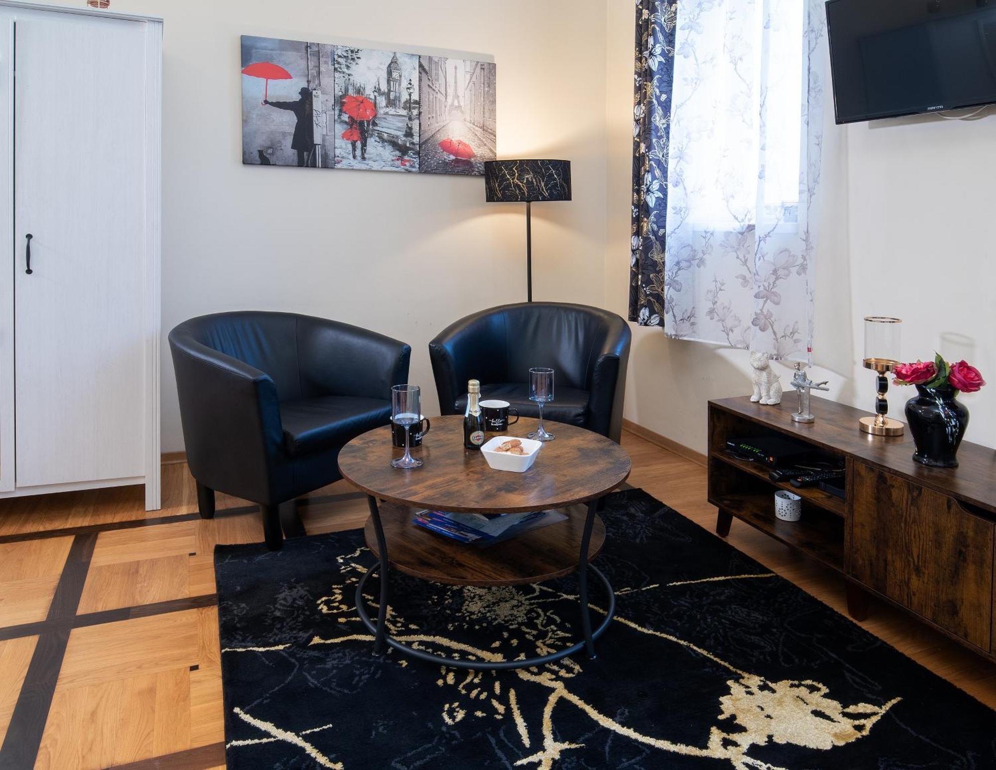Apartament Moments Stare Miasto Style And Comfort Netflix Краков Экстерьер фото